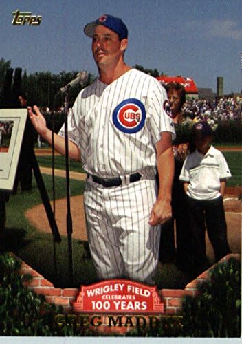 Topps WRIG-3 Greg Maddux Chicago Cubs Baseball Card